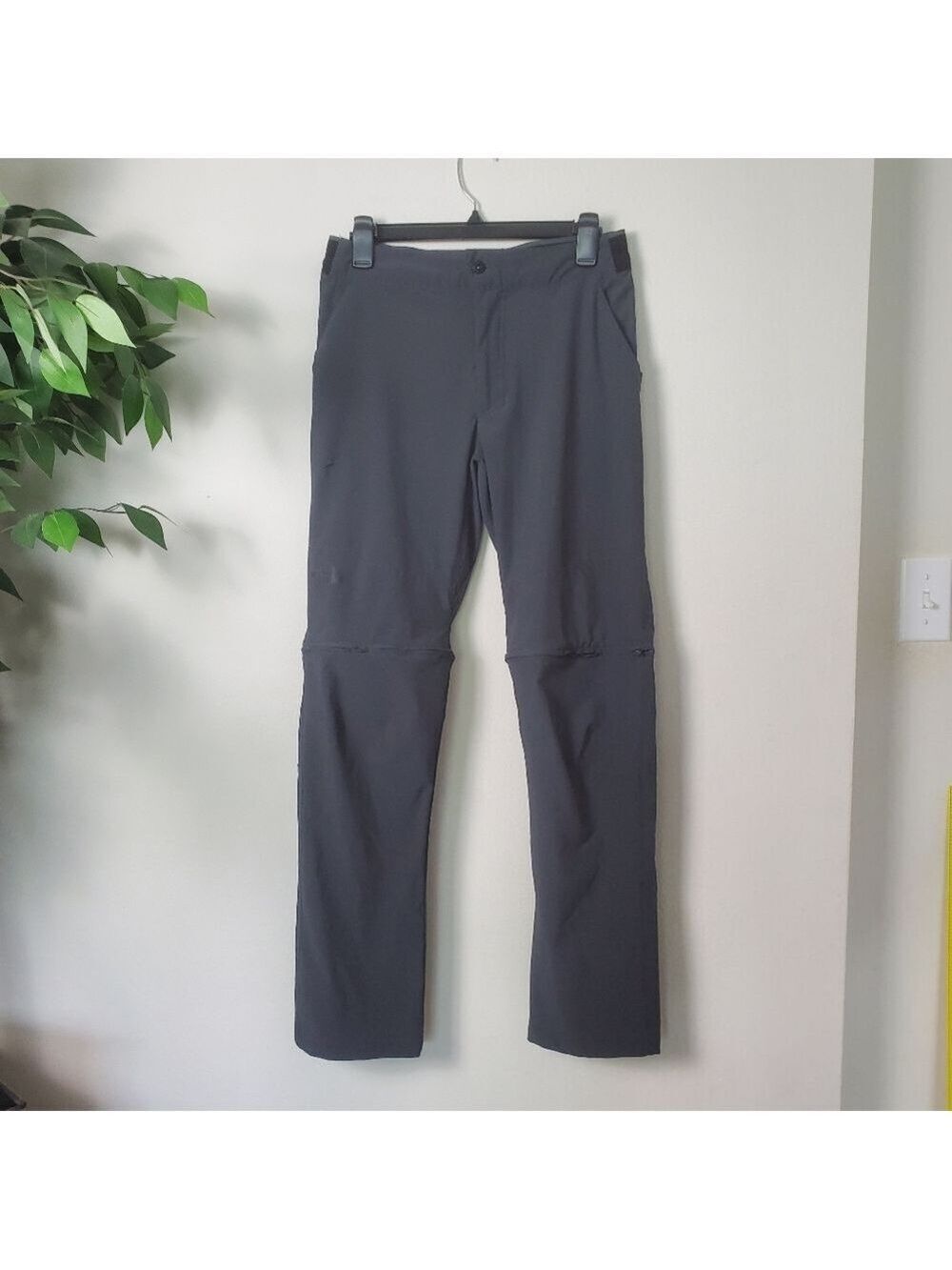 The North Face Asphalt Gray Men's Convertible Pants Size 30